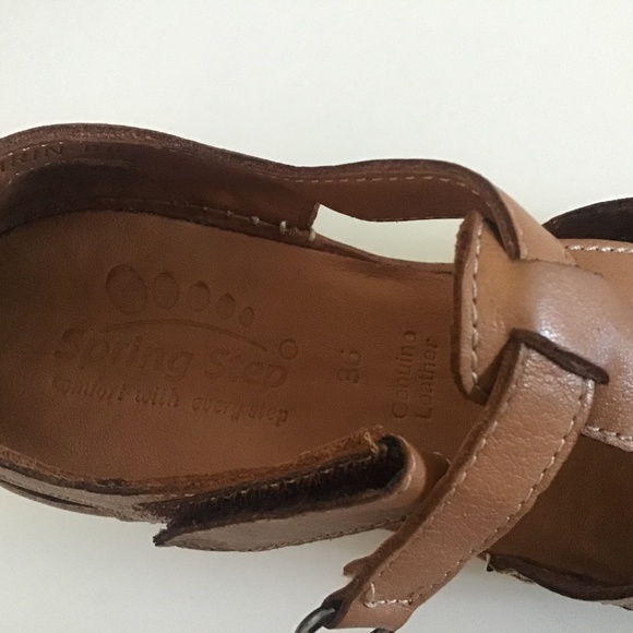 Brand new sandals - Picture 5 of 13